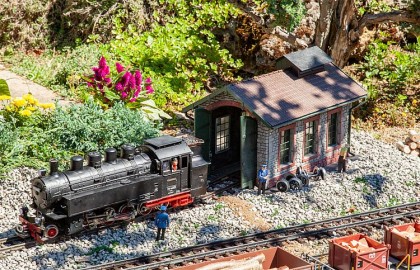 Nebenbahnlokschuppen Pola 330890