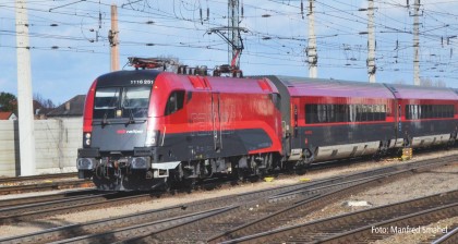 Elektrolok Taurus BR 1116 Railjet ÖBB mit Sound Piko 37400