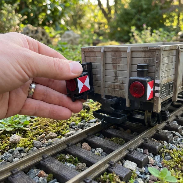 2x Zugschlusslampe europäisch ML-Train 83801035 - Flexibles Steck-System