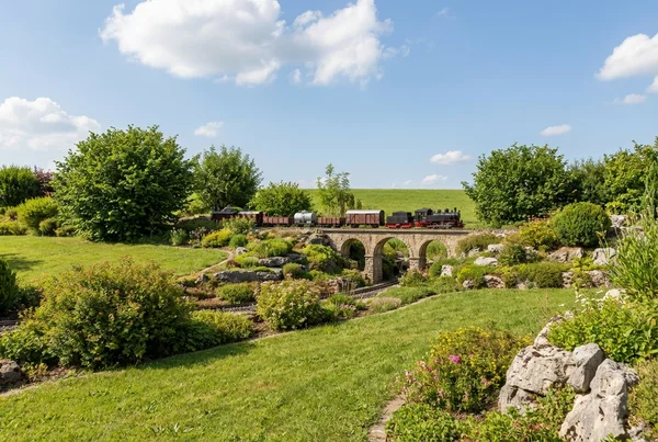 Gartenbahn einsteiger grundausstattung was braucht man zum starten in der Praxis