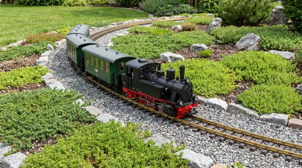 Kehrschleifenmodul bei der Gartenbahn digital richtig anschließen: Schritt-für-Schritt-Anleitung
