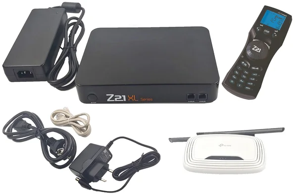 Z21 XL Zentrale 6A mit Netzteil, WLAN und Funkhandy für die Spur-G Roco 108701