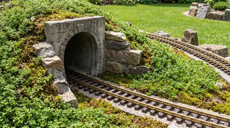 Wetterfester Tunnelbau für die Gartenbahn: So bauen Sie langlebige Bauwerke