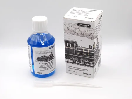 Massoth Dampf- und Reinigungsdestillat 250 ml – Steam & Cleaning Fluid für Rauchgeneratoren