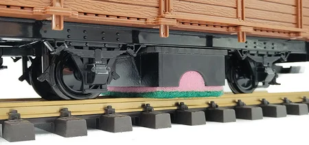 Der Schienenschwamm auf dem Bausatzwagen
