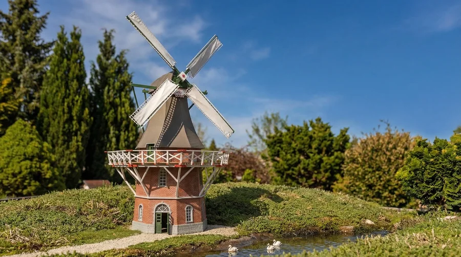 Grosse Windmühle Pola 331701 - Detaillierte Übersicht